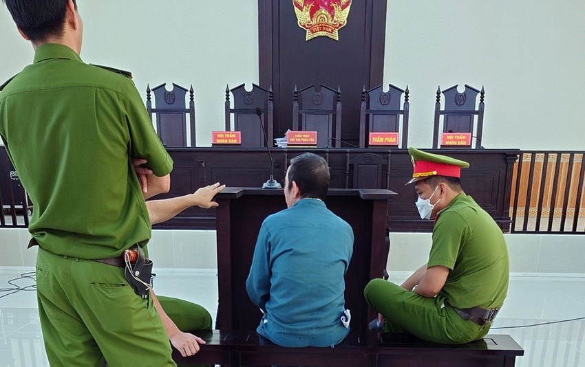 Giả danh ‘trung tướng' quân đội để lừa đảo hơn 2 tỉ đồng ảnh 1