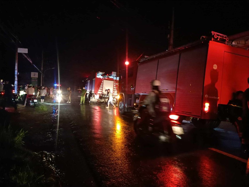 Thương tiếc người phụ hồ tử vong khi dũng cảm lao vào đám cháy cứu người ảnh 1