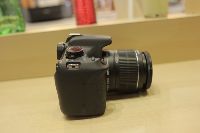 DSLR nhỏ gọn Canon 1200D về VN với giá 11,9 triệu đồng ảnh 6