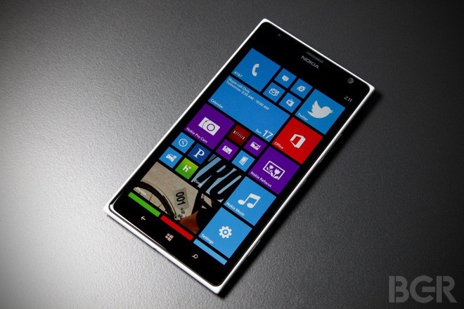 5 smartphone cỡ lớn có pin lâu, giá tốt ảnh 1