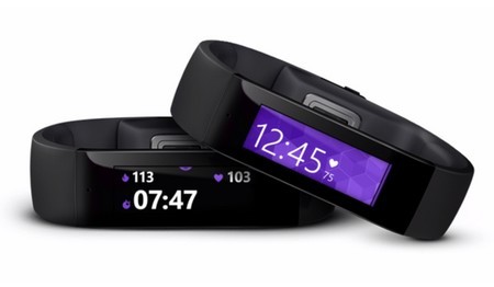 Microsoft Band sở hữu màn hình nằm ngang hiển thị đa màu sắc