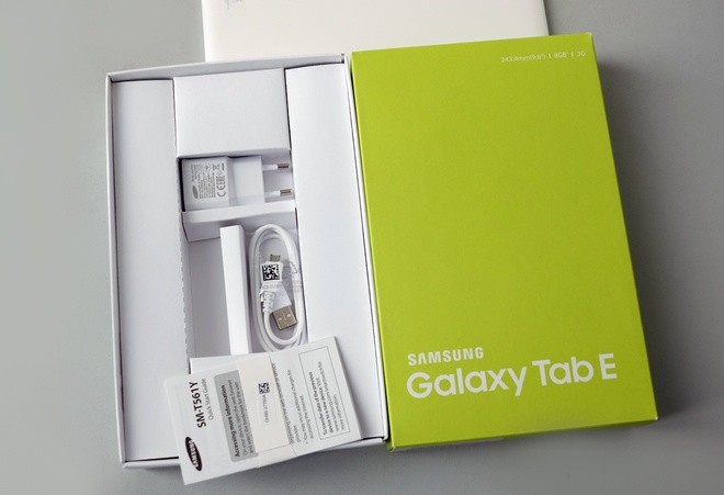 Máy tính bảng 9,6 inch giá rẻ từ Samsung ảnh 2
