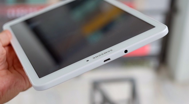 Máy tính bảng 9,6 inch giá rẻ từ Samsung ảnh 5