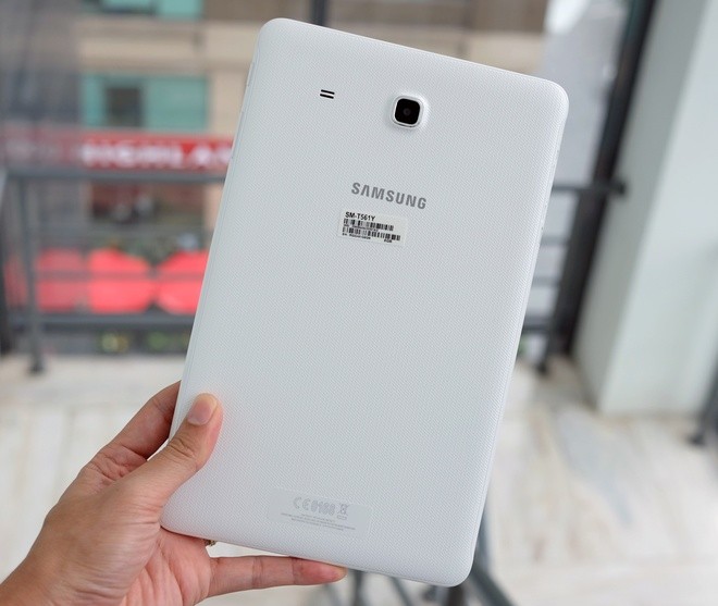 Máy tính bảng 9,6 inch giá rẻ từ Samsung ảnh 6