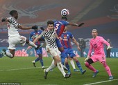 Để Crystal Palace cầm chân, MU từ bỏ giấc mơ vô địch