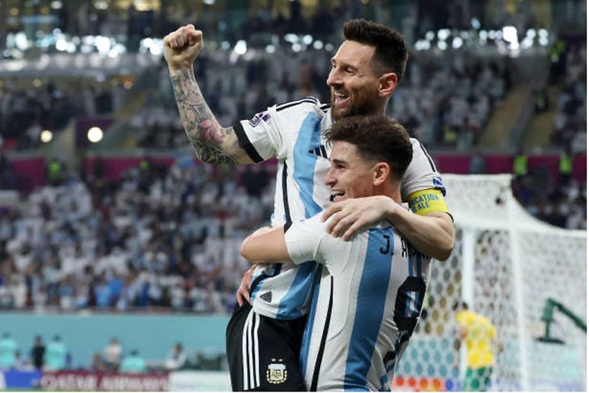 Julian Alvarez - Từ Cậu Bé Thần Tượng Messi Đến Nhân Tố Quan Trọng Của  Argentina