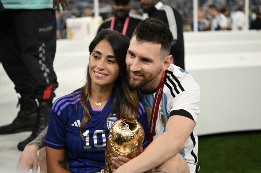 Messi faмily photos celebrating the World Cup title are super cute photo 14