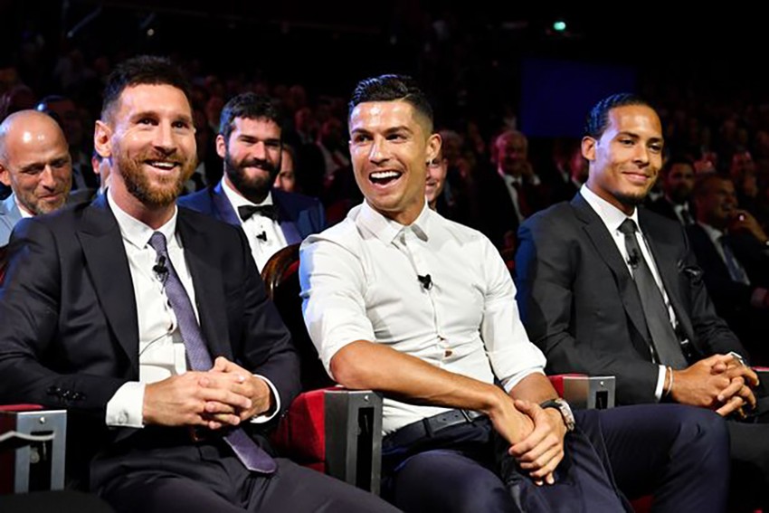 Mong muốn không thành của Messi về Ronaldo