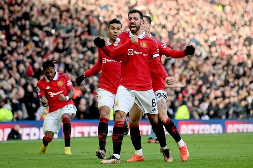 Bruno Fernandes excitedly celebrates his 1-1 equalizer against Man City. PHOTO: GETTY