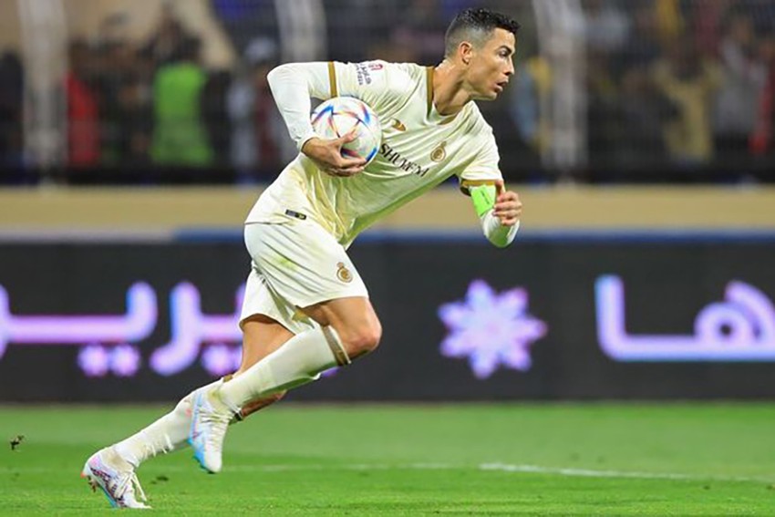 Ronaldo ghi bàn đầu tiên, fan Al Nassr vẫn bất mãn ra mặt