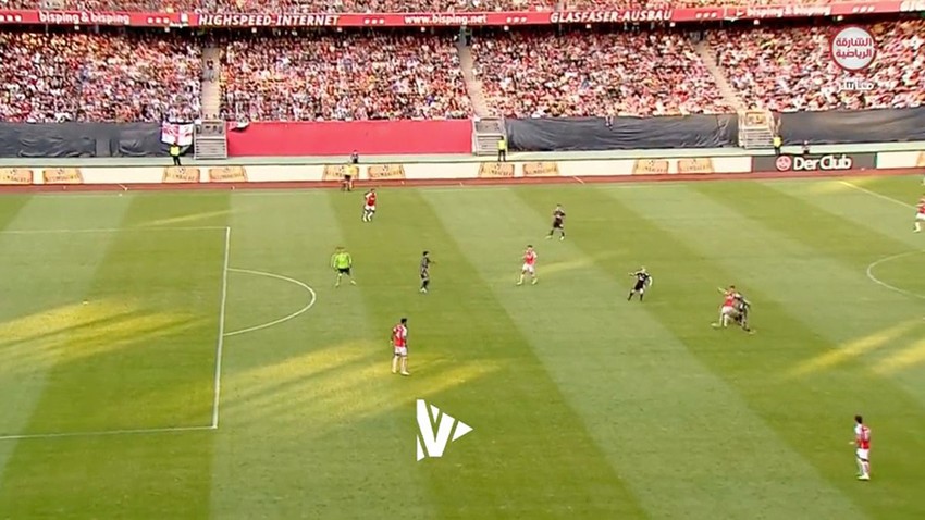 Sao Arsenal đỏ mặt sau bàn phản lưới nhà kỳ lạ ảnh 3