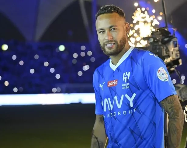 Neymar nói lí do vì sao Super Pro League hay hơn Ligue 1 ảnh 4
