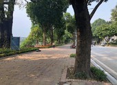 Chùm ảnh: Hà Nội vắng vẻ sau khi siết chặt giãn cách xã hội