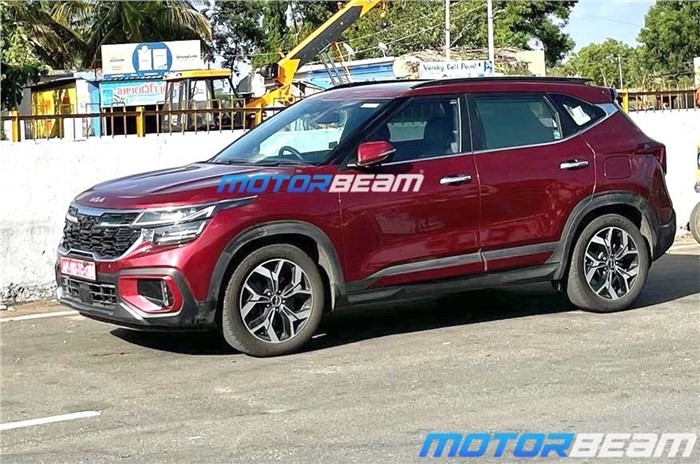 Lộ diện Kia Seltos mới với những đường nét lạ  ảnh 1