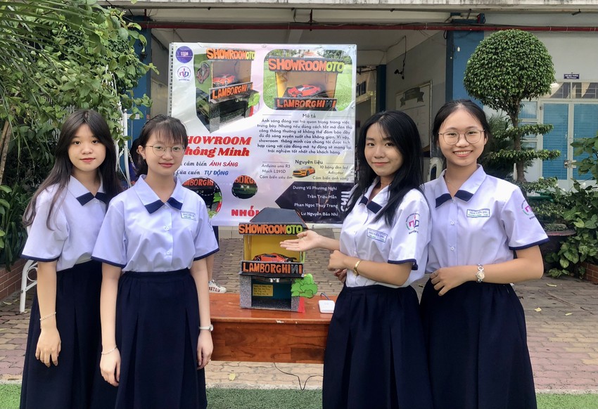 Nhấn vào ảnh để phóng to Thiết bị không người lái của học sinh có thể quay phim, khảo sát cứu hộ ảnh 4