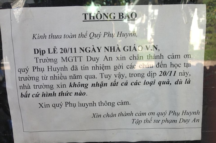 Phong bì tặng giáo viên: \