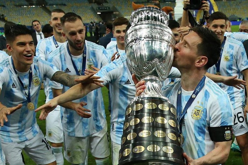 Messi - ứng viên vô địch World Cup! Xem hình ảnh của anh ta trong những trận đấu kinh điển để cảm nhận được sức mạnh và niềm tin của Messi vào việc giành chiến thắng tại giải vô địch thế giới của mình!