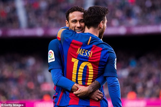 Neymar, Messi: Chặng đường sự nghiệp của Neymar và Messi đã có rất nhiều kỷ niệm đáng nhớ. Hãy xem bức ảnh liên quan đến cặp đôi này, cả hai đều là những cầu thủ đẳng cấp hàng đầu thế giới. Đây chắc chắn sẽ là một trải nghiệm thú vị cho những ai yêu thích bóng đá!