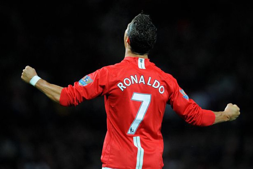 Số áo Ronaldo Manchester United: \