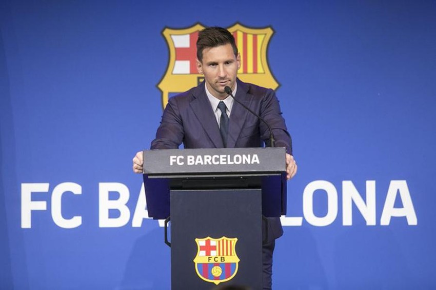 Barcelona: Siêu sao bóng đá Lionel Messi đã có một sự nghiệp đỉnh cao tại Barcelona. Hãy xem những hình ảnh liên quan để thấy những khoảnh khắc ấn tượng của anh trong màu áo đội chủ sân Camp Nou.