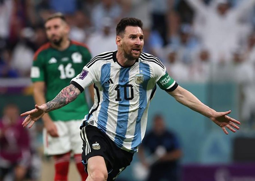 Nhiều cảm xúc đang tràn đầy trong lòng khi nhắc đến chức vô địch World Cup cùng với Messi. Hãy cùng xem ảnh của siêu sao này, những khoảnh khắc đầy nghẹn ngào, xúc động và vang dội. Bởi vì, Messi và World Cup, đó là những giấc mơ trở thành sự thật.