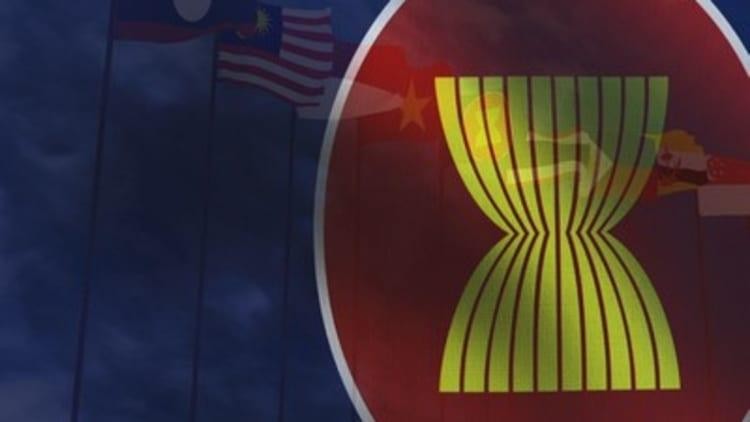 ASEAN: 
Năm 2024, cùng đón chào một khối liên minh ASEAN ngày càng đoàn kết và mạnh mẽ hơn. Liên minh đang phát triển các chương trình hợp tác giữa các quốc gia về kinh tế, xã hội và văn hóa. Hãy cùng chiêm ngưỡng những hình ảnh tuyệt đẹp về các quốc gia trong khối ASEAN và cảm nhận sức mạnh của sự đoàn kết.